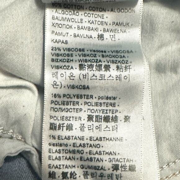 Levi’s Jeans Women’s Size 32 Blue Light Mid Length Stretch Shorts Mid Rise Denim - Picture 5 of 10
